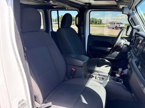 Used 2020 Jeep Wrangler Unlimited Sport AWD/4WD image 28