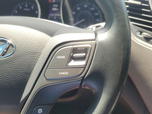 Used 2018 Hyundai Santa Fe Sport FWD image 22