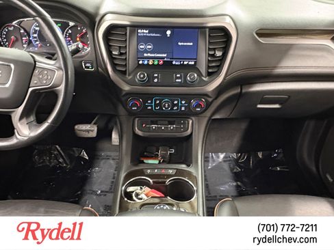 Used 2021 GMC Acadia AT4 w/ Technology Package AWD/4WD image 15