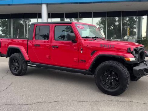 Used 2022 Jeep Gladiator Sport image 5