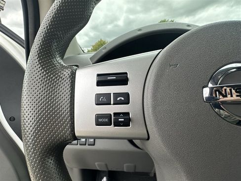 Used 2019 Nissan Frontier SV AWD/4WD image 43