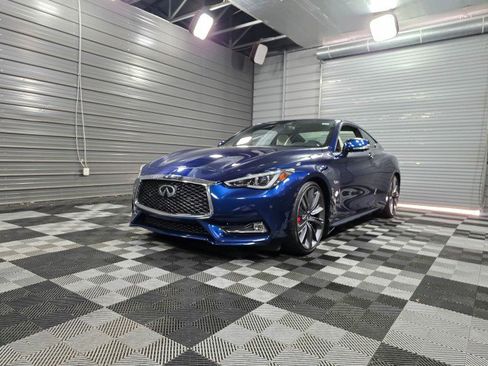 Used 2018 INFINITI Q60 Red Sport 400 w/ Pro Active Package image 39