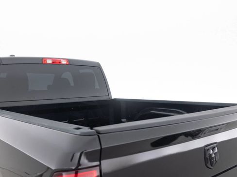 Used 2018 RAM 1500 Express w/ Black Ram 1500 Express Group image 43