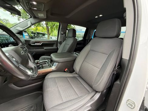 Used 2023 Chevrolet Silverado 1500 LT Trail Boss w/ Protection Package AWD/4WD image 23