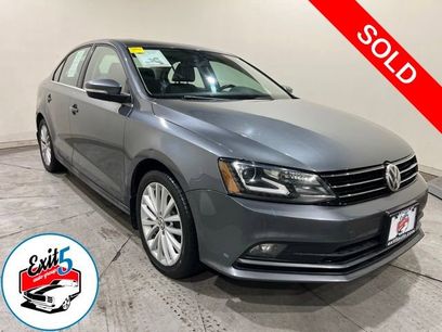 Used 2016 Volkswagen Jetta SEL w/ Lighting Package