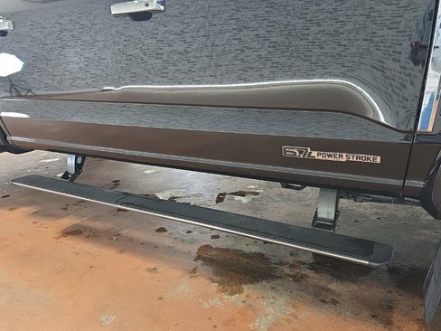 Used 2025 Ford F450 King Ranch w/ Chrome Package image 12