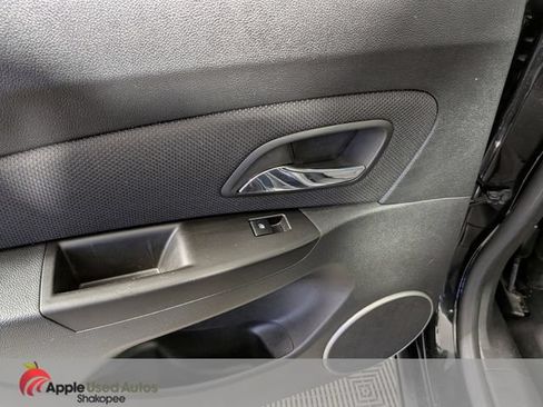Used 2012 Chevrolet Cruze LT FWD image 25