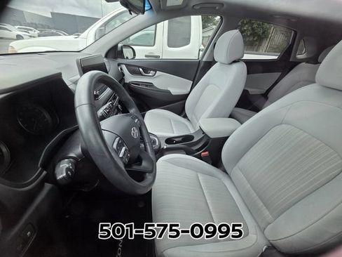 Used 2023 Hyundai Kona SEL w/ Convenience Package FWD image 8