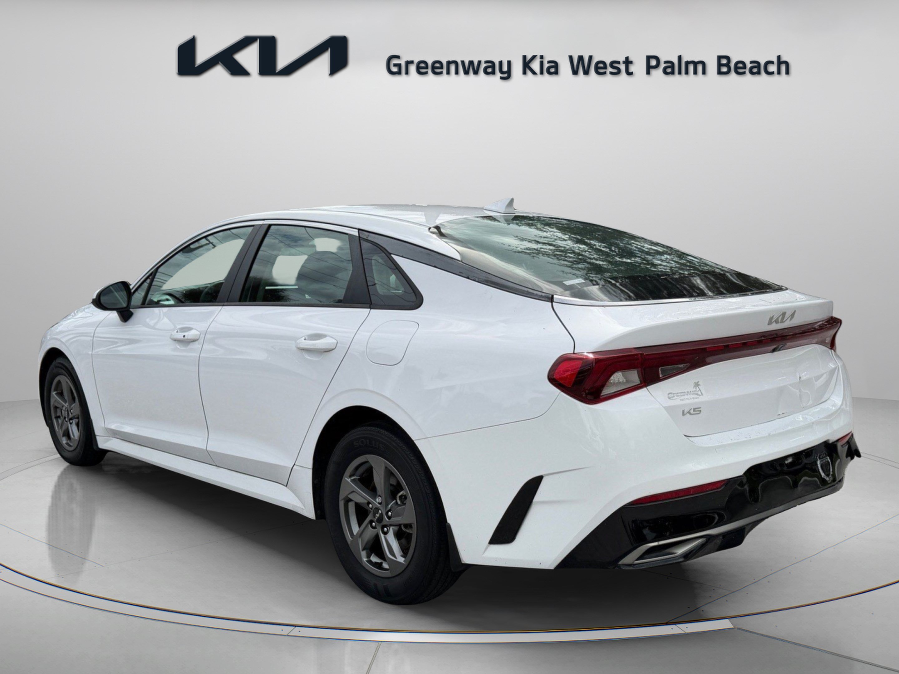 Used 2023 Kia K5 LXS FWD image 5