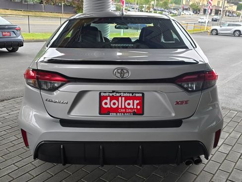 Used 2024 Toyota Corolla XSE FWD image 6