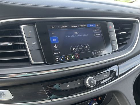 Used 2023 Buick Enclave Essence w/ LPO, Touring Package AWD/4WD image 16