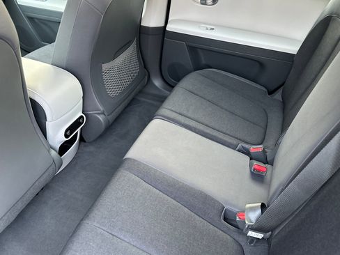 Used 2024 Hyundai Ioniq 5 SE image 12