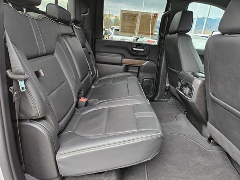 Used 2023 Chevrolet Silverado 2500 High Country image 31