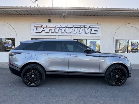 Used 2020 Land Rover Range Rover Velar R-Dynamic S AWD/4WD image 3