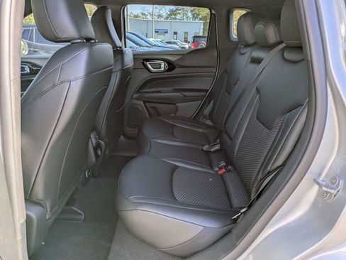 New 2026 Jeep Compass Latitude AWD/4WD image 14