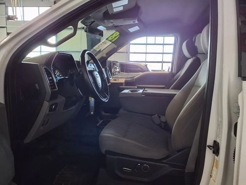 Used 2018 Ford F150 XLT w/ Equipment Group 302A Luxury image 18