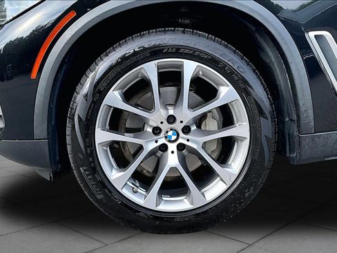 Used 2019 BMW X5 xDrive40i w/ Executive Package AWD/4WD image 10