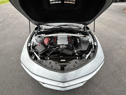 Used 2023 Chevrolet Camaro SS RWD image 26