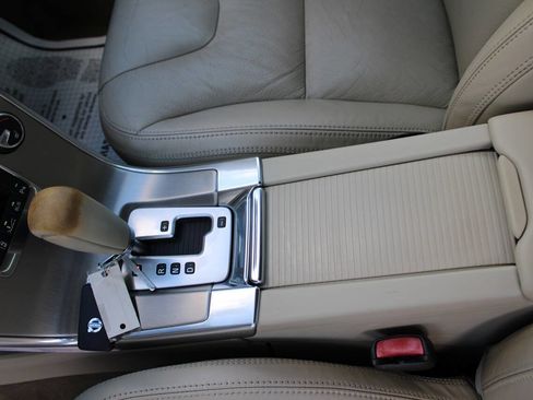 Used 2012 Volvo XC60 3.2 image 29