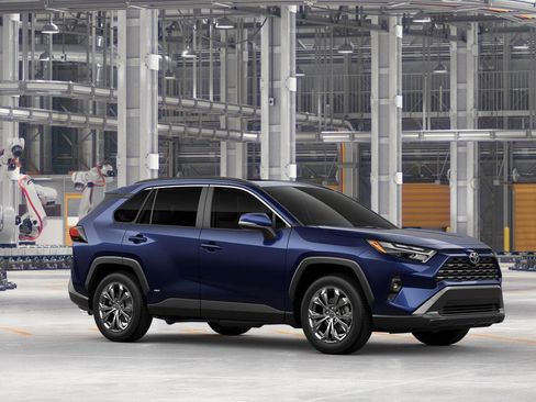New 2025 Toyota RAV4 XLE Premium w/ Weather Package AWD/4WD image 14
