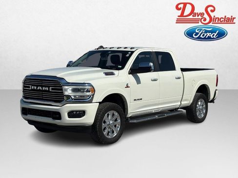 Used 2021 RAM 2500 Laramie AWD/4WD image 1