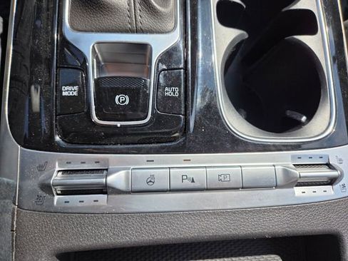 Used 2024 Kia Carnival SX Prestige FWD image 37