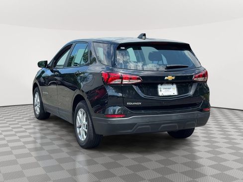 Used 2023 Chevrolet Equinox LS w/ Driver Confidence II Package FWD image 6