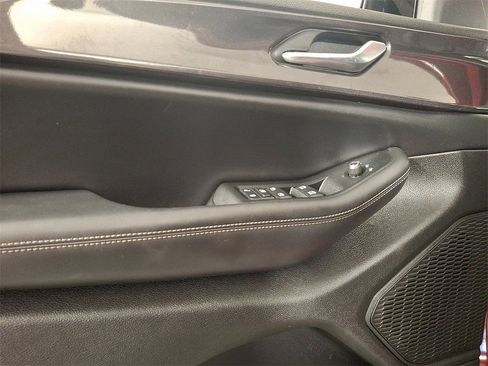 Used 2023 Jeep Grand Cherokee Altitude image 15