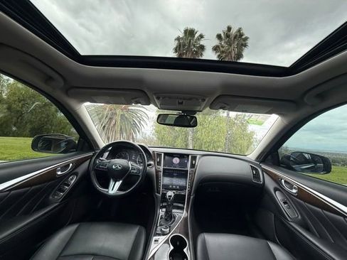 Used 2018 INFINITI Q50 Luxe RWD image 15