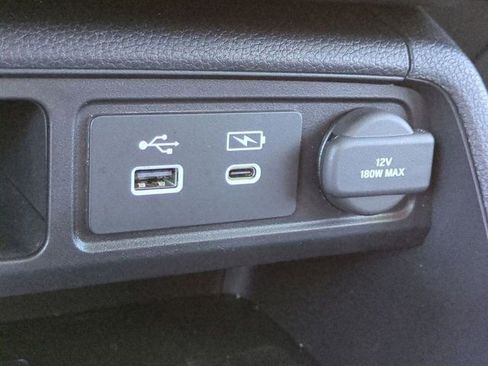 Used 2025 Honda Pilot EX-L image 19