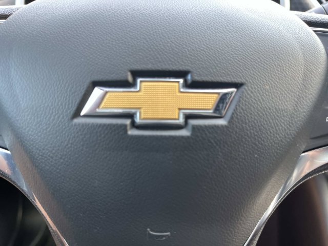 Used 2023 Chevrolet Malibu LT FWD image 32