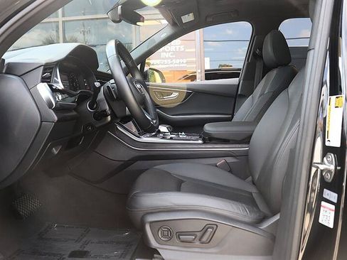 Used 2022 Audi Q7 3.0T Prestige w/ Prestige Package AWD/4WD image 18