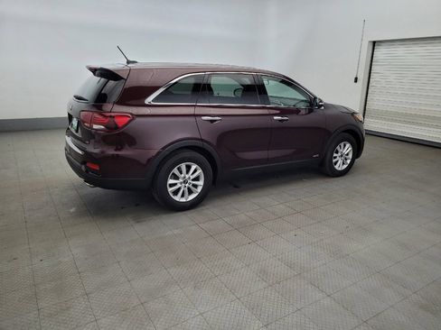 Used 2019 Kia Sorento AWD V6 image 10