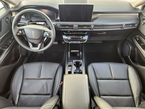 New 2026 Lincoln Corsair Reserve image 11