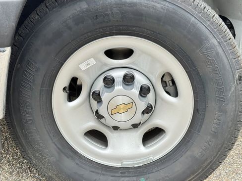 New 2025 Chevrolet Express 3500 w/ Power Convenience Package image 4