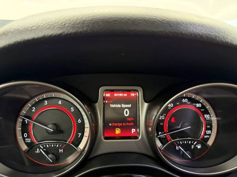 Used 2020 Dodge Journey Crossroad FWD image 31