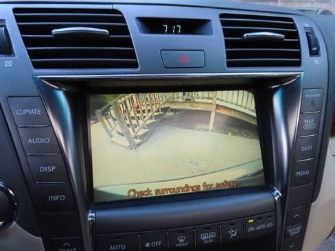 Used 2008 Lexus LS 460 image 26