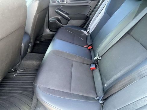 Used 2023 Honda Civic Sport image 12