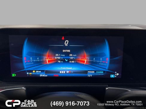 Used 2025 Mercedes-Benz GLB 35 AMG 4MATIC image 38