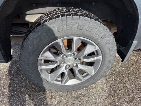 Used 2019 Chevrolet Silverado 1500 LT w/ All-Star Edition image 12