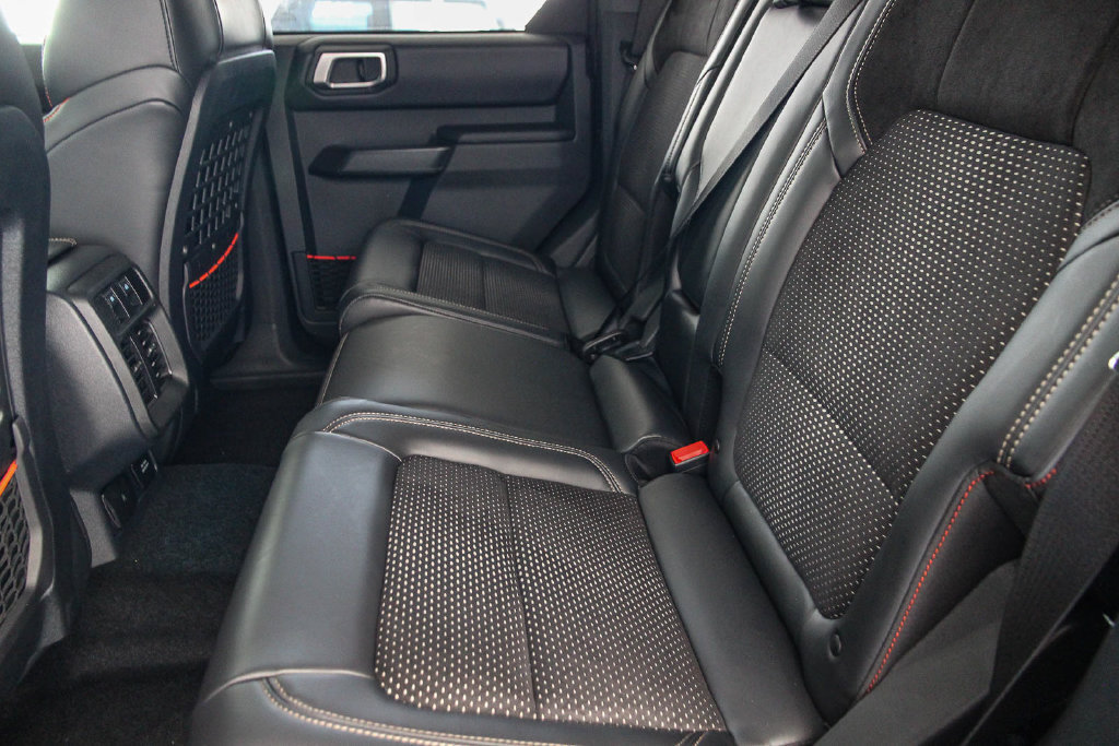 New 2026 Ford Bronco Raptor w/ Interior Carbon Fiber Pack AWD/4WD image 21