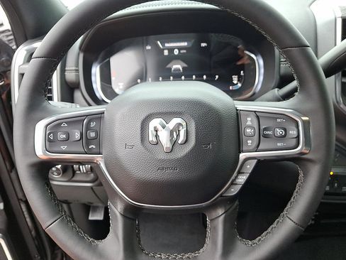 Used 2025 RAM 3500 Limited w/ Towing Technology Group AWD/4WD image 16