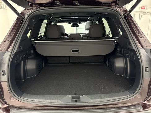 Used 2026 Subaru Forester Premium image 25