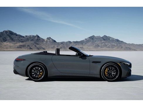 New 2025 Mercedes-Benz SL 63 AMG S e Performance 4MATIC image 2