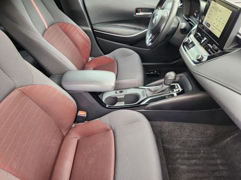 Used 2024 Toyota Corolla SE image 14