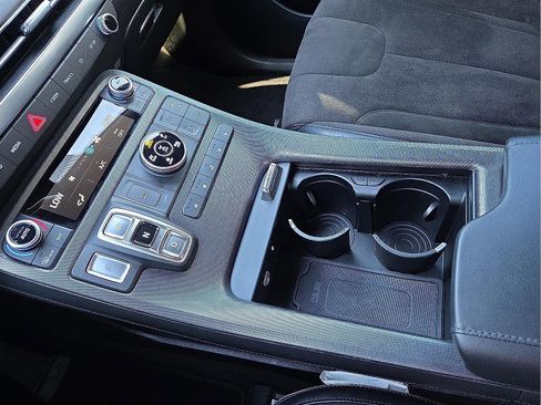 Used 2024 Hyundai Palisade Calligraphy image 25