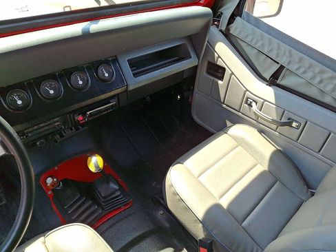 Used 1990 Jeep Wrangler S AWD/4WD image 11