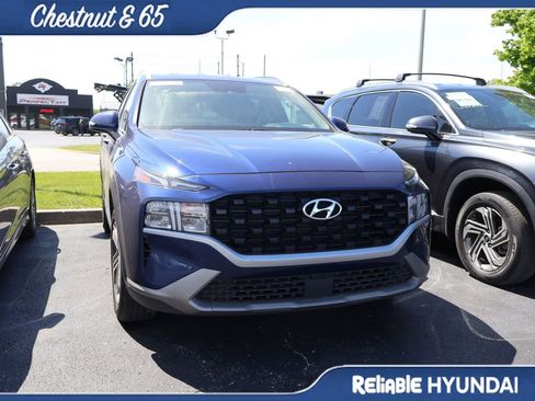 Used 2023 Hyundai Santa Fe SEL FWD image 2