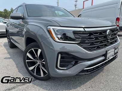 New 2025 Volkswagen Atlas Cross Sport SEL Premium R-Line