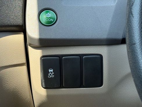 Used 2012 Honda Civic LX image 18